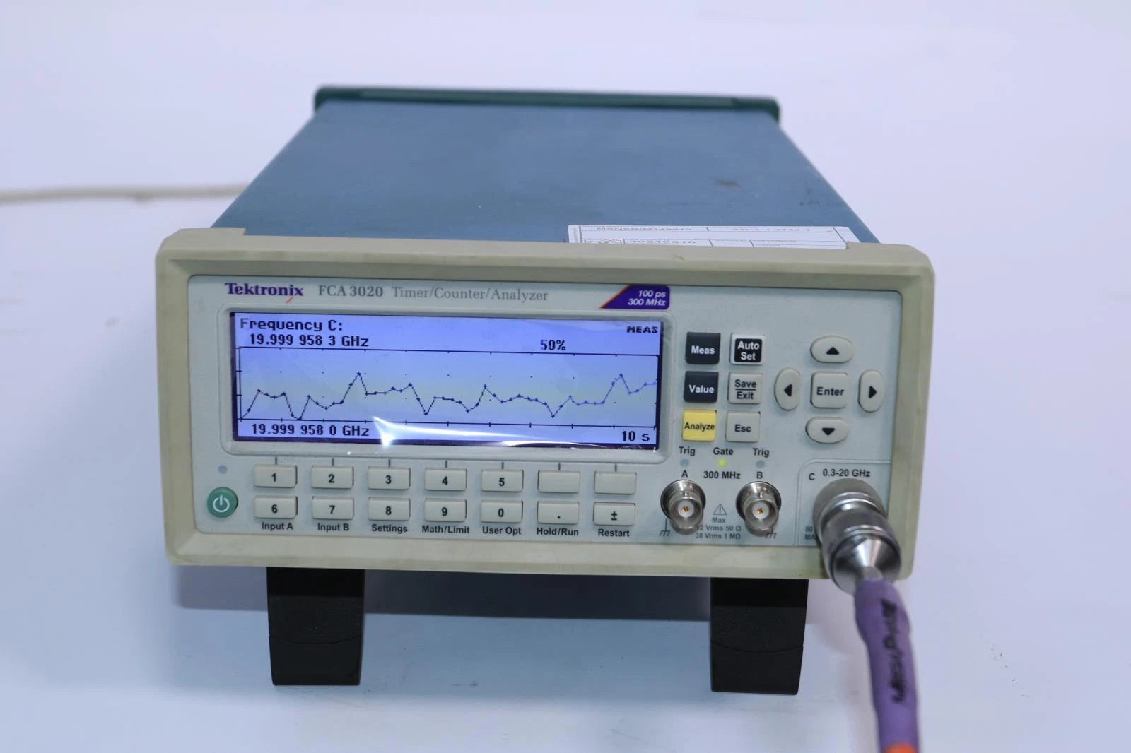 Tektronix FCA 3020 timer counter analyzer 20 GHz opt 14B
