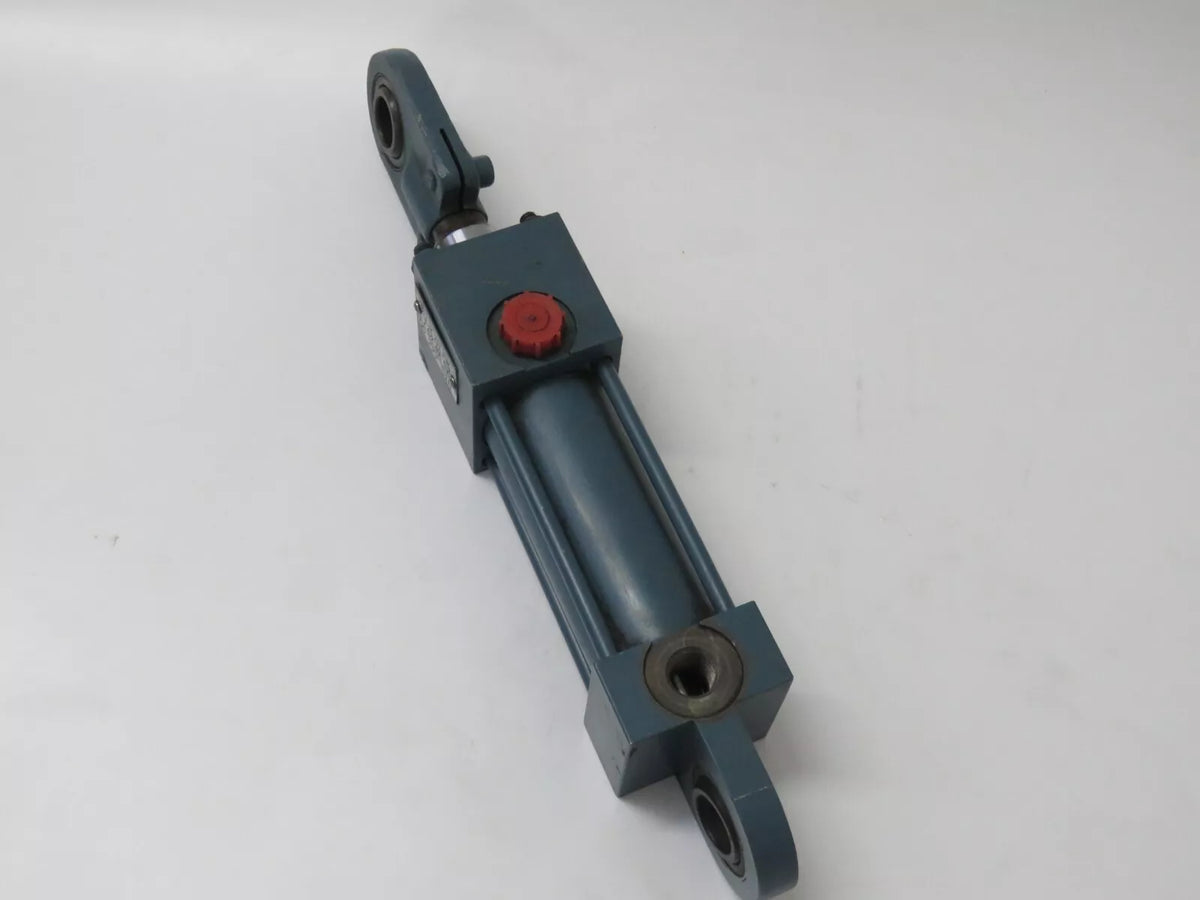 Rexroth Bosch CDT3 32 Z11 FVM Group 918 Hydraulic Cylinder
