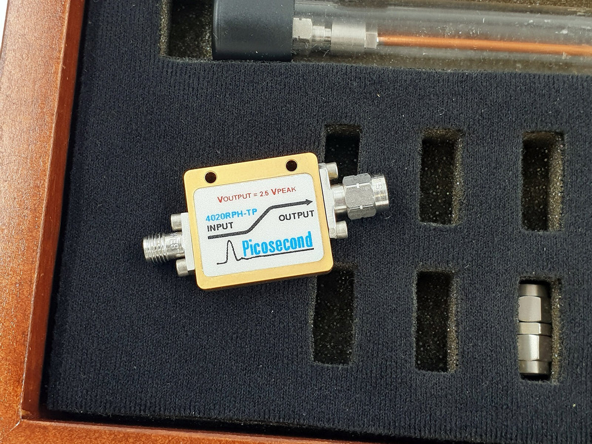 4020RPH-TP Differential TDR Pulse Source by picosecond