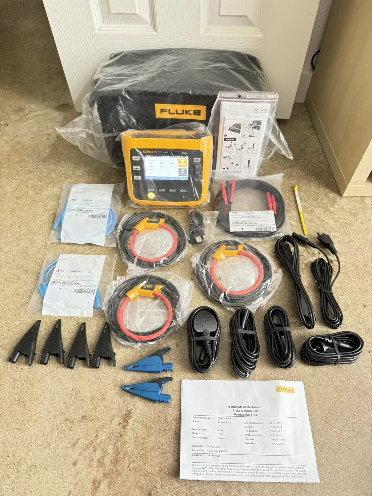 Fluke 1732 Three-Phase Energy Logger with iFlex 1500-12 (CALIBRATED 2023-2024)