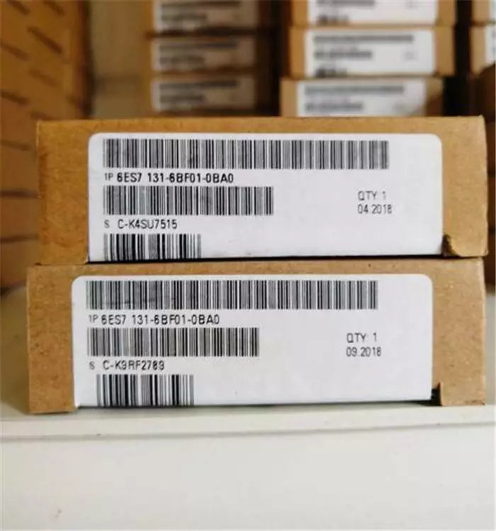 SIEMENS 6ES7131-6BF01-0BA0 PLC Module - New in Box