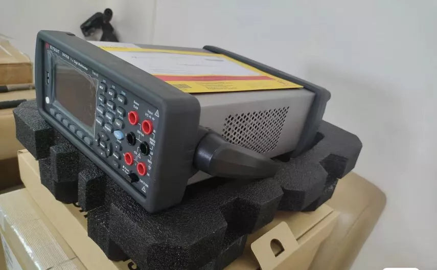 Agilent Keysight 34470A 7 ½ Digit Multimeter