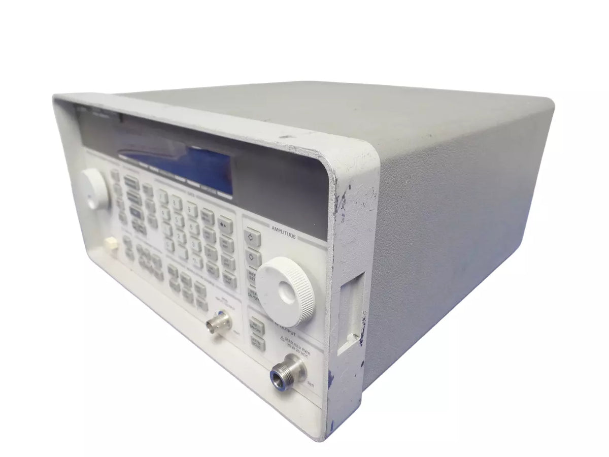 Agilent 8648B Signal Generator with 1E2-1E5-1E6-1EA Options