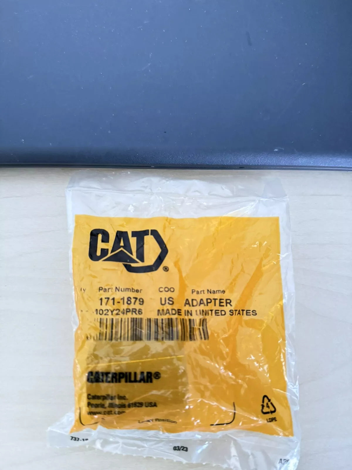 CAT 171-1879: 1 Hexagonal Fitting Adapter (New Genuine)