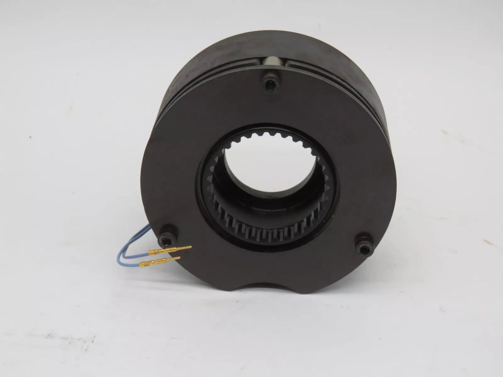 Allen Bradley MPM-B1651C-MJ74AA Medium-Inertia Servo Motors 460VAC with Brake