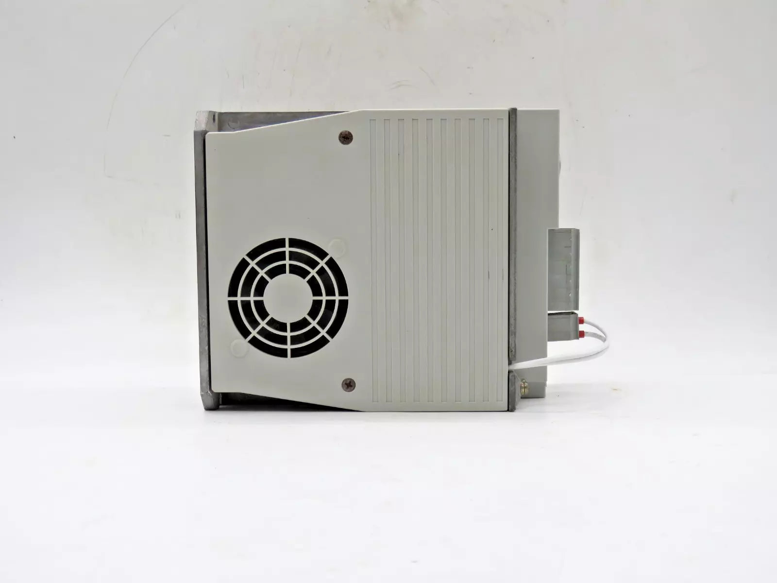 Allen-Bradley 2071-A10 Bullentin Kinetix 3 Component Servo Drive Ser B
