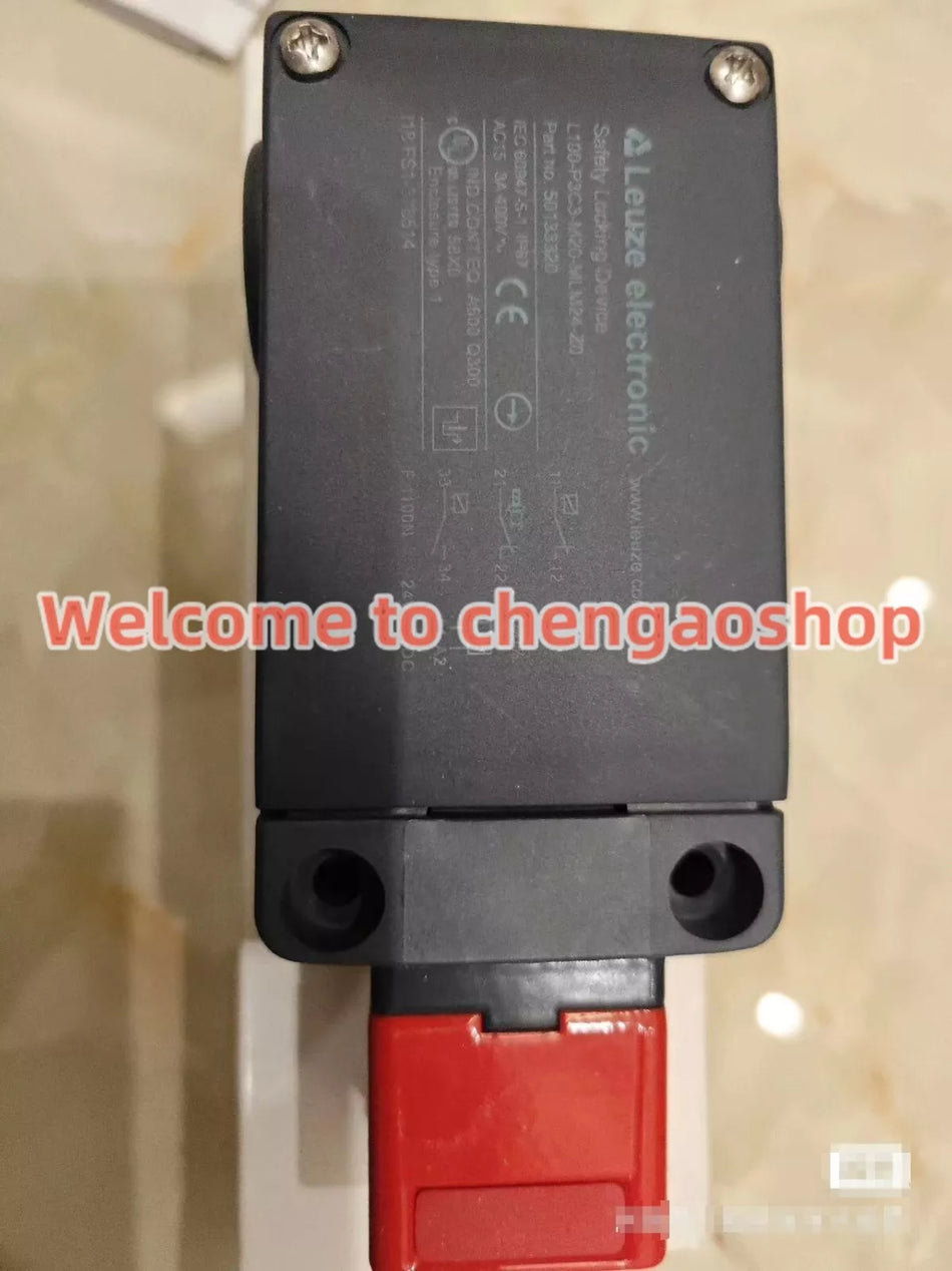 1pc NEW FS1-378514 Safety Door Lock #VWE1 CH