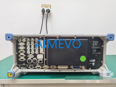 Rohde & Schwarz CMU200 with B53 Universal Radio Communications Tester