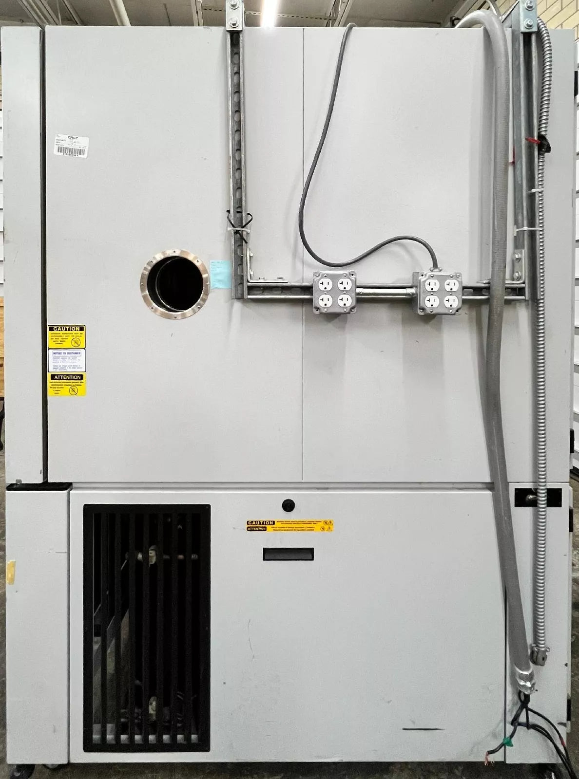 Thermotron SE-600-3-3 Temperature Test Chamber Environmental 208V SE-7800