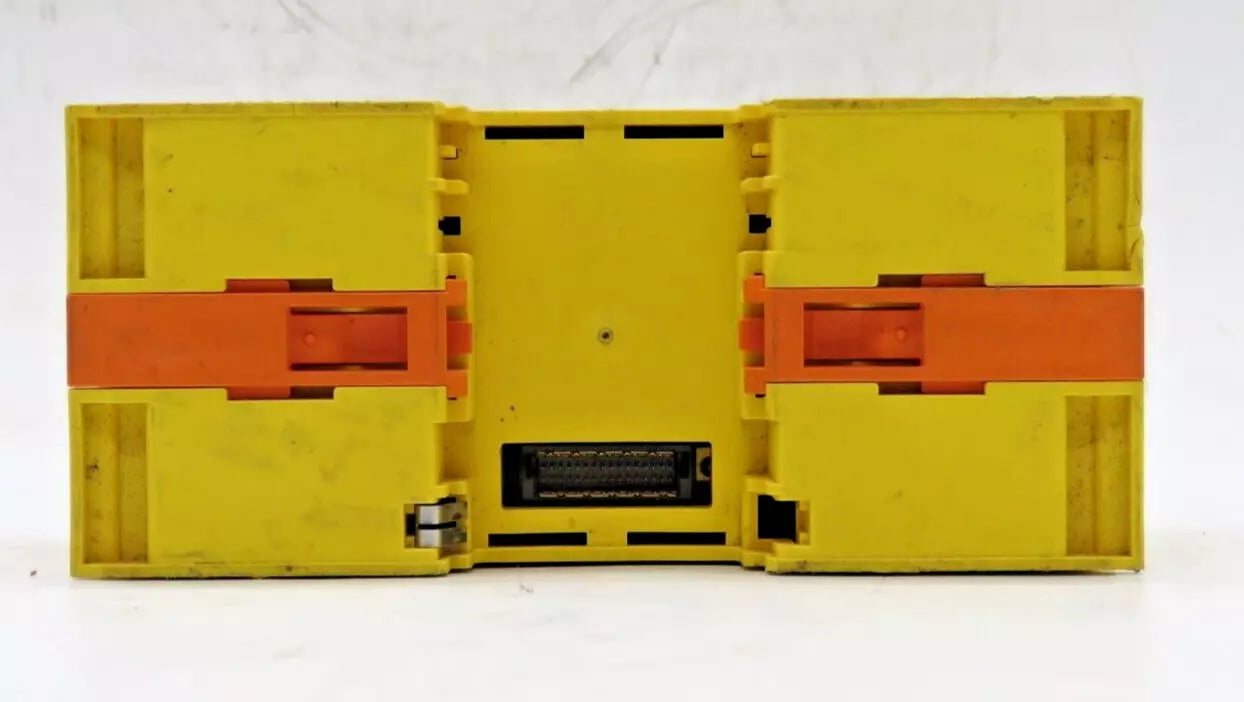 Phoenix Contact AXL F PSDO8/3 1F Digital Output Module #2701560 24VD