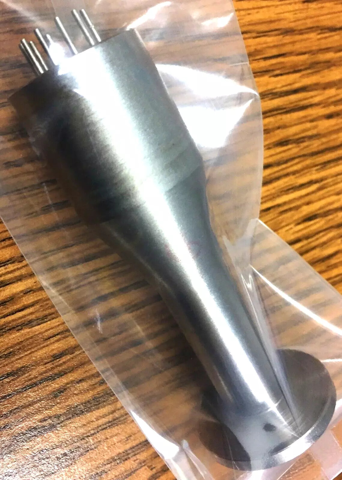 Leybold-Heraeus 16209 Pirani Vacuum Gauge with 9-Pin Connectors