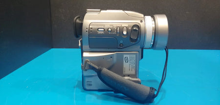 SONY DCR-PC115 Digital Video Camera Recorder (2174)