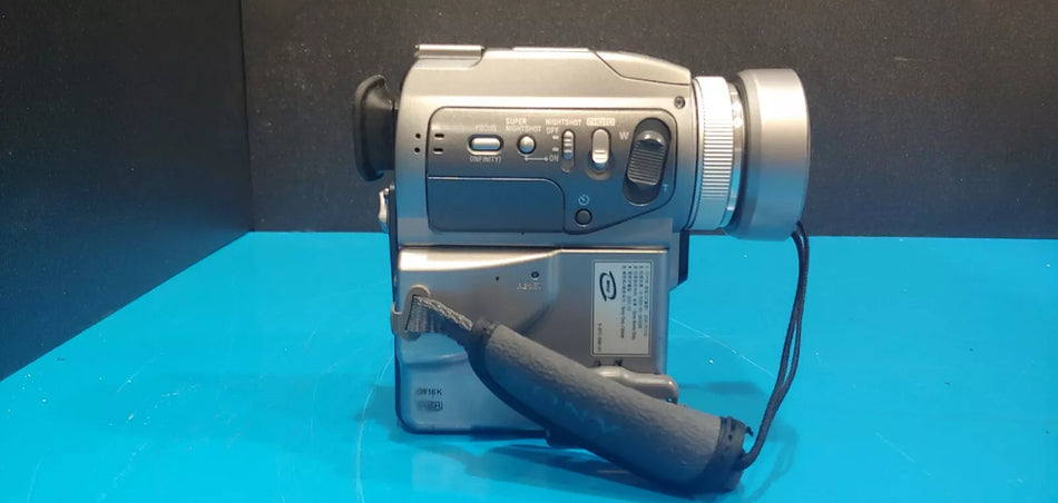 SONY DCR-PC115 Digital Video Camera Recorder (2174)