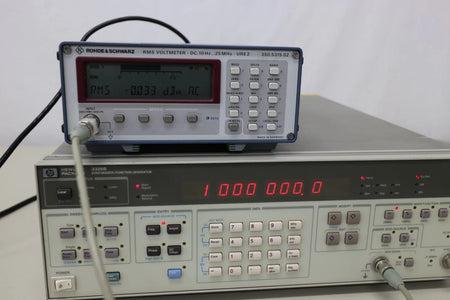 HP 3325B /001 21MHz Synthsized Generator