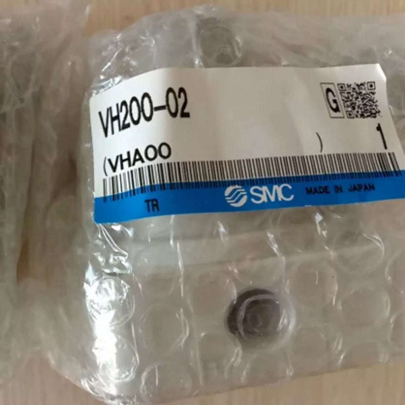 One New Original SMC VH200-02 Solenoid Valve with Expedited Shipping