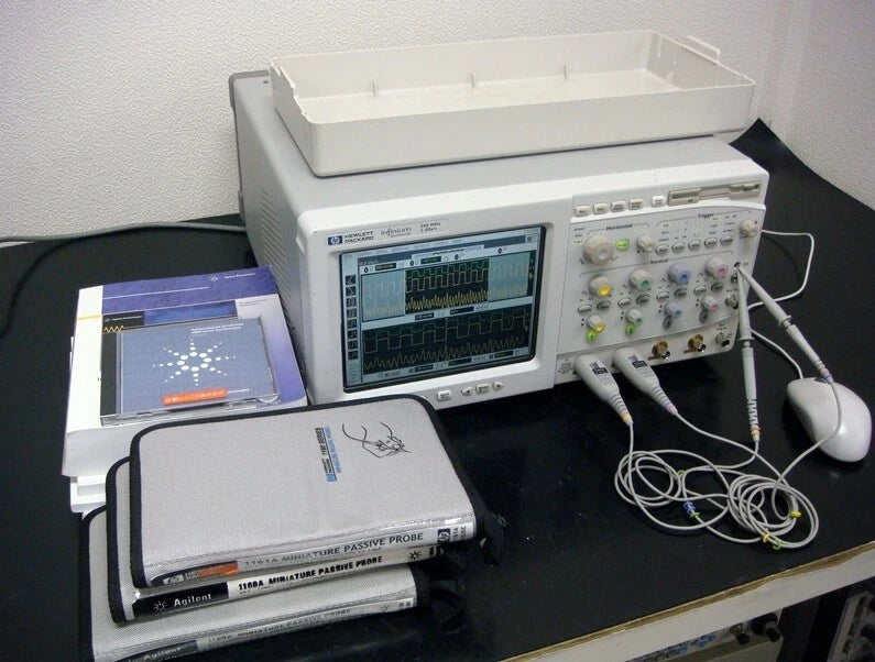 HP 54825A 500MHz 4ch 2GS/s 32kW Digital Oscilloscope