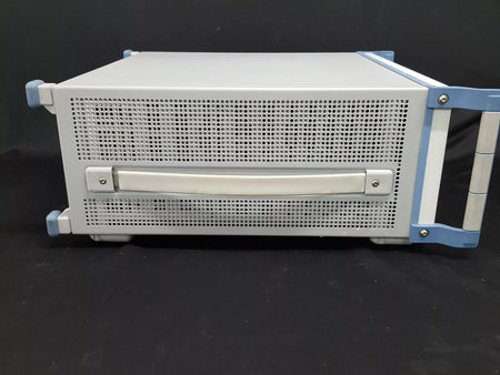 R&S SFU Broadcast Test System (100452) - B4 B6 B10 B30