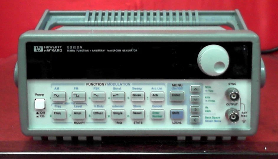 Live Shopping on eBay Platform with Real-Time Interactions