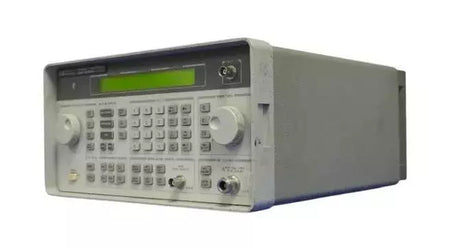 Agilent 8648B Signal Generator with 1E2-1E5-1E6-1EA & H31 Options
