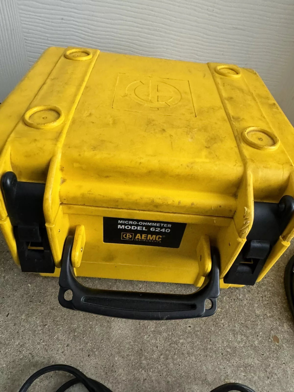 AEMC Instruments Model 6240 Micro-Ohmmeter 110V-230V 50/60Hz 80VA