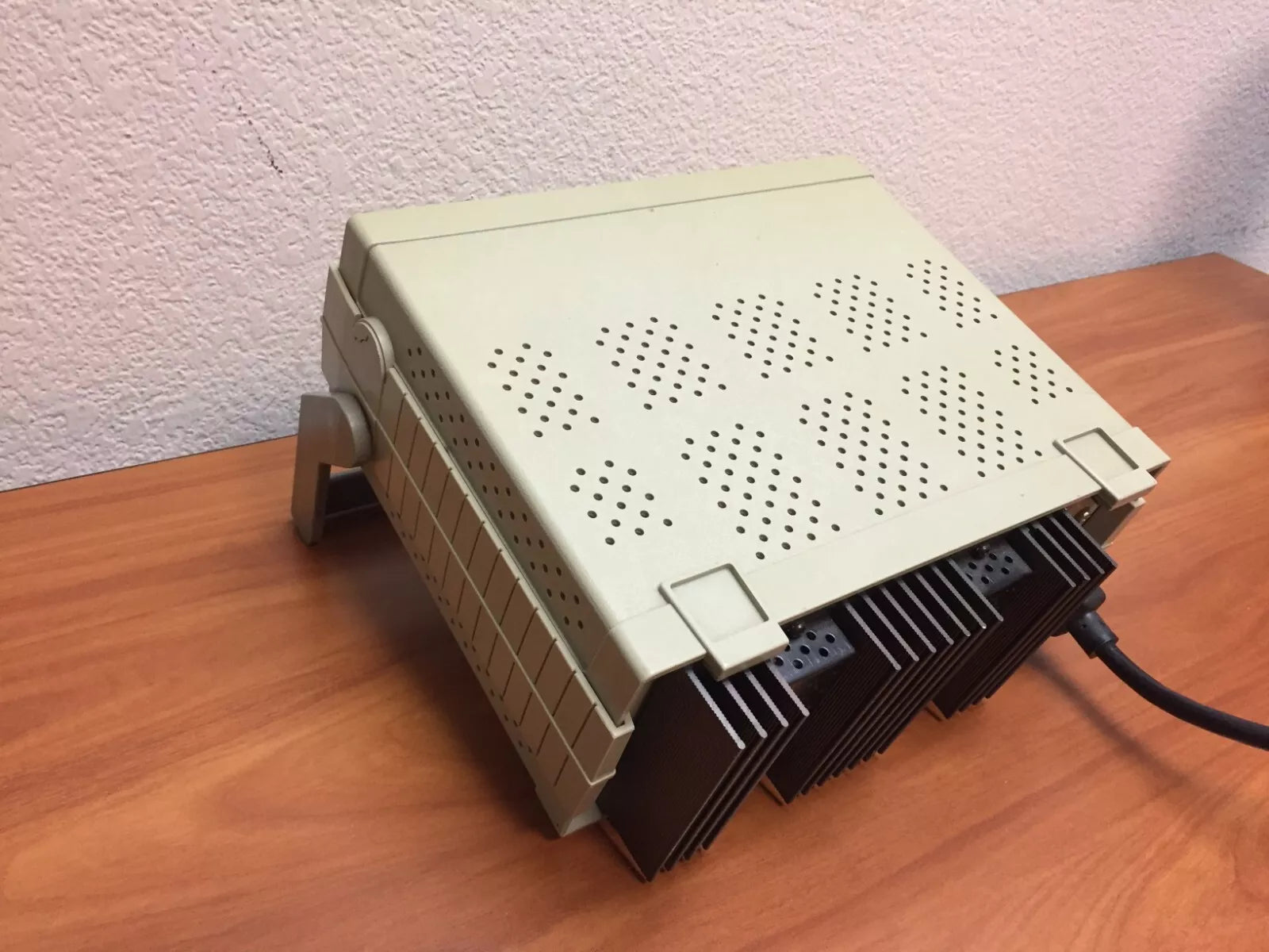 Tenma 72-4045A Triple Output DC Power Supply