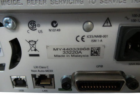 Agilent 33220A 20MHz Function / Arbitrary Waveform Generator - Free Shipping