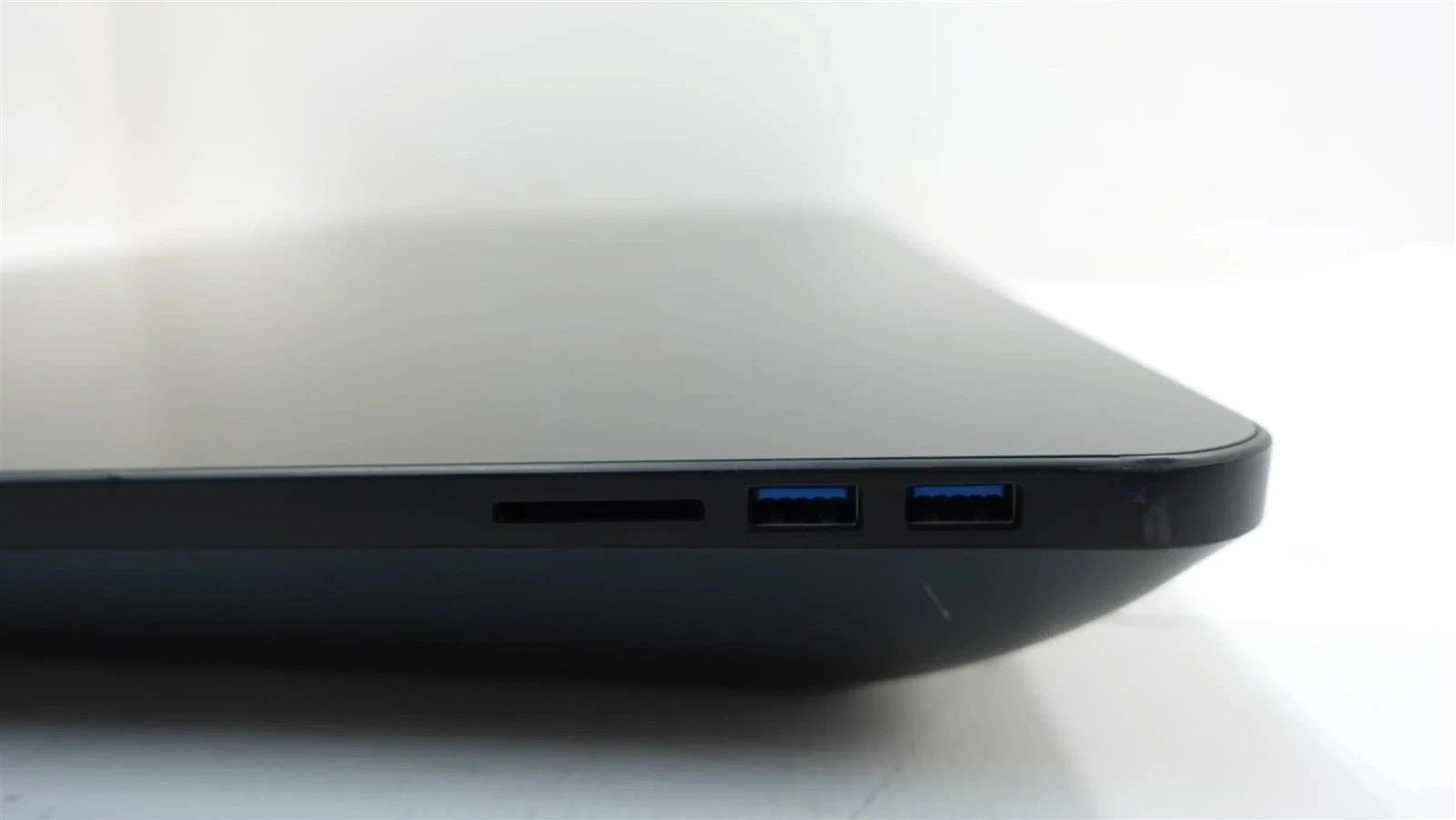 Wacom DTK2420 /K 2020 Cintiq Pro 24 Creative Pen Display - No remote