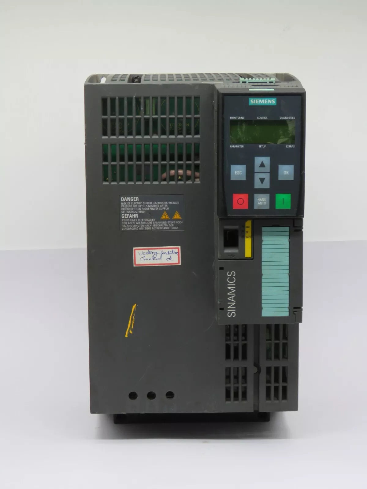 Siemens 6SL3224-0BE25-5UA0 Power Module 240 380-480 VAC 21.9 AMP 50/60 HZ