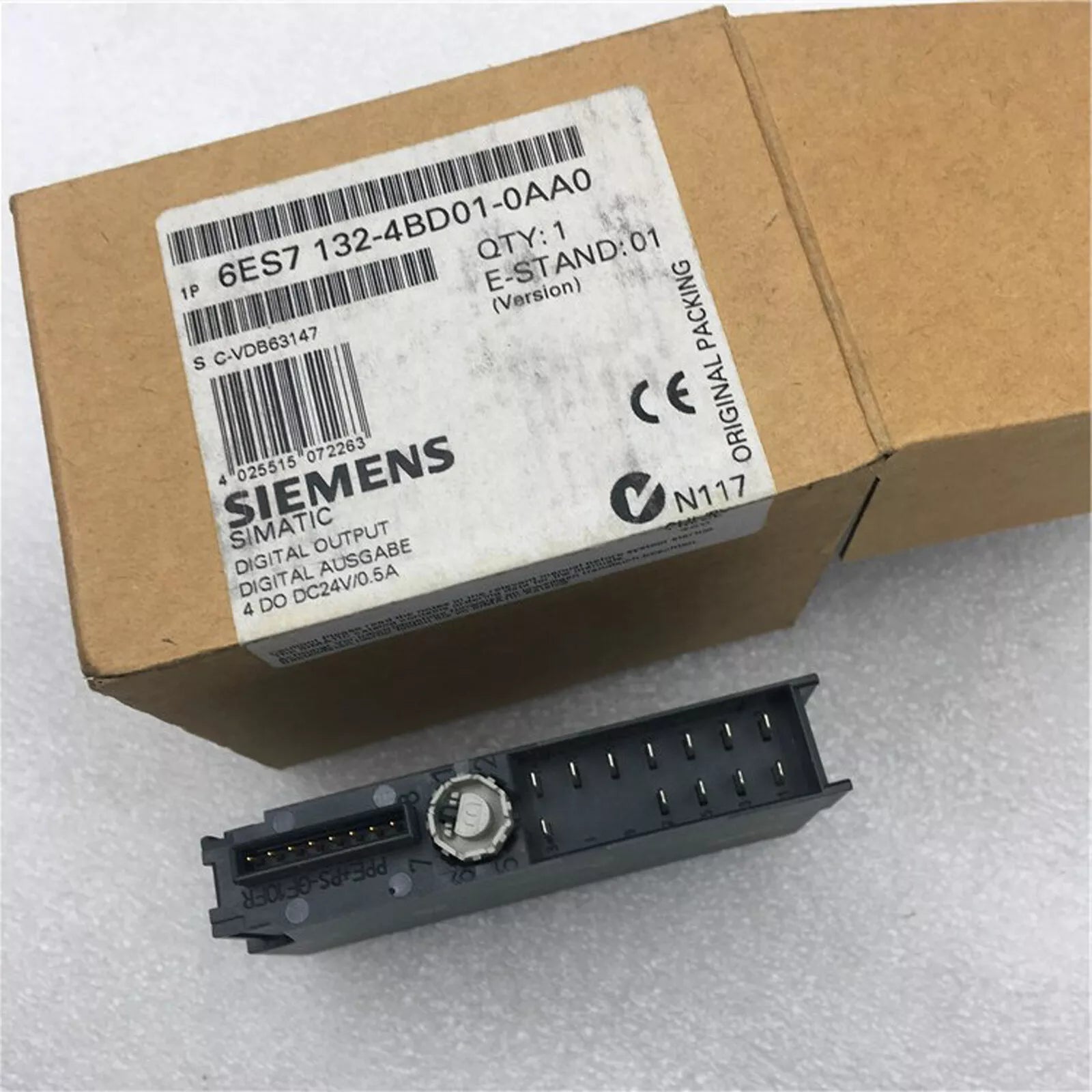 Siemens 6ES7 132-4BD01-0AA0 Module in Box - XG eqpt