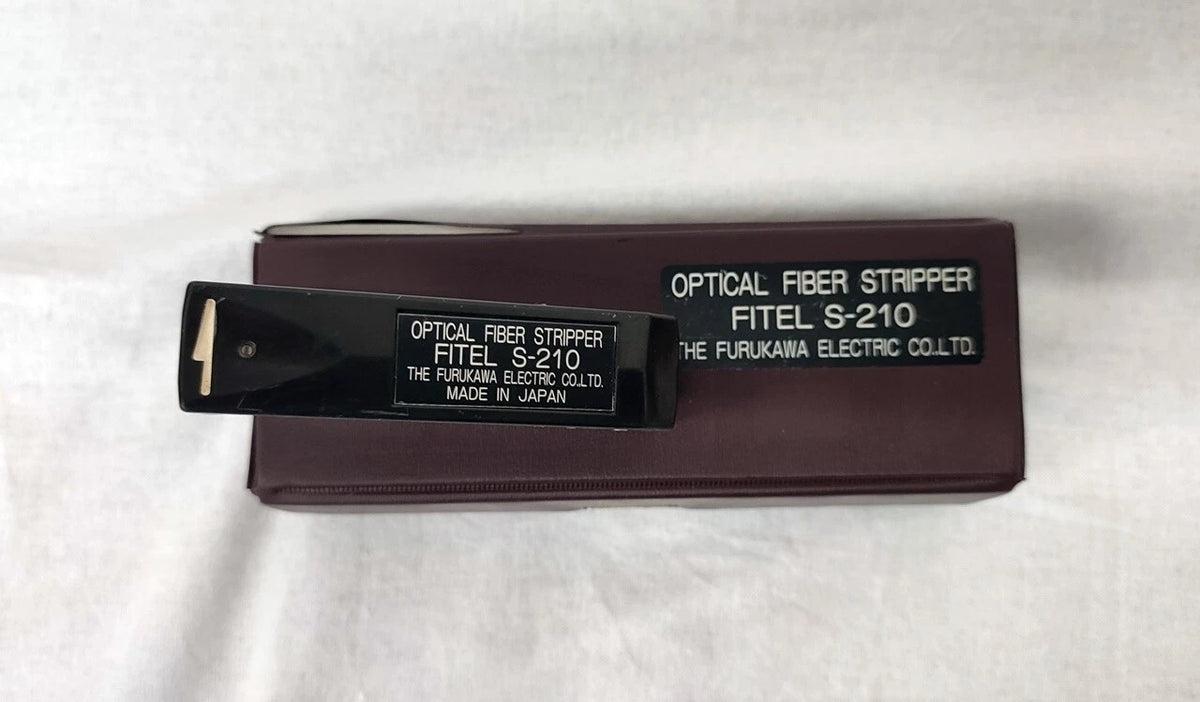 Fujikura FSM-17R Ribbon Fiber Fusion Splicer