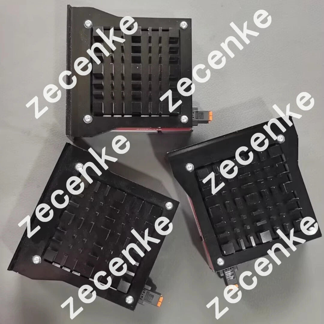 Ultra-Compact Fanless Industrial PC C6015-0010: 1PC Included