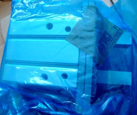 One New SMC MHZ2-40D MHZ240D Pneumatic Cylinder Expedited Shipping - XG eqpt