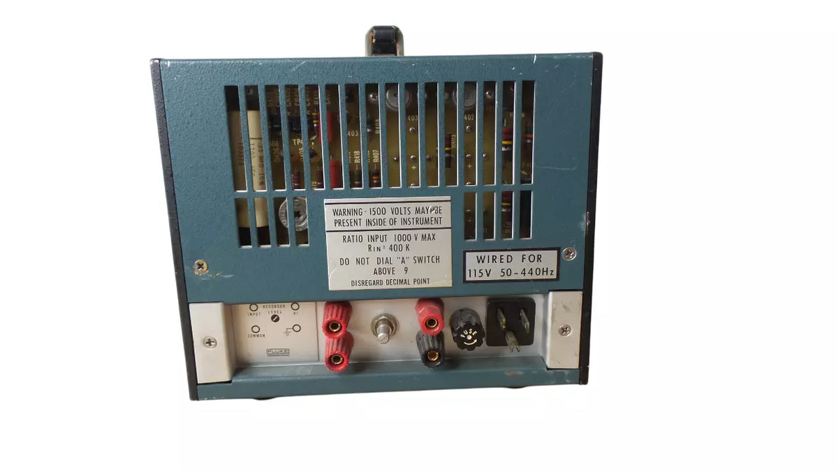 Fluke 895A DC Differential Voltmeter 