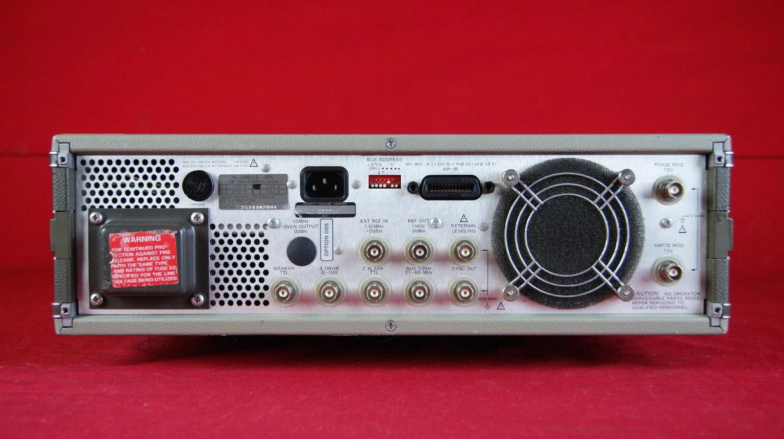 HP Agilent 3336B -006 2514A02804 21 MHz Synthesizer Level Generator