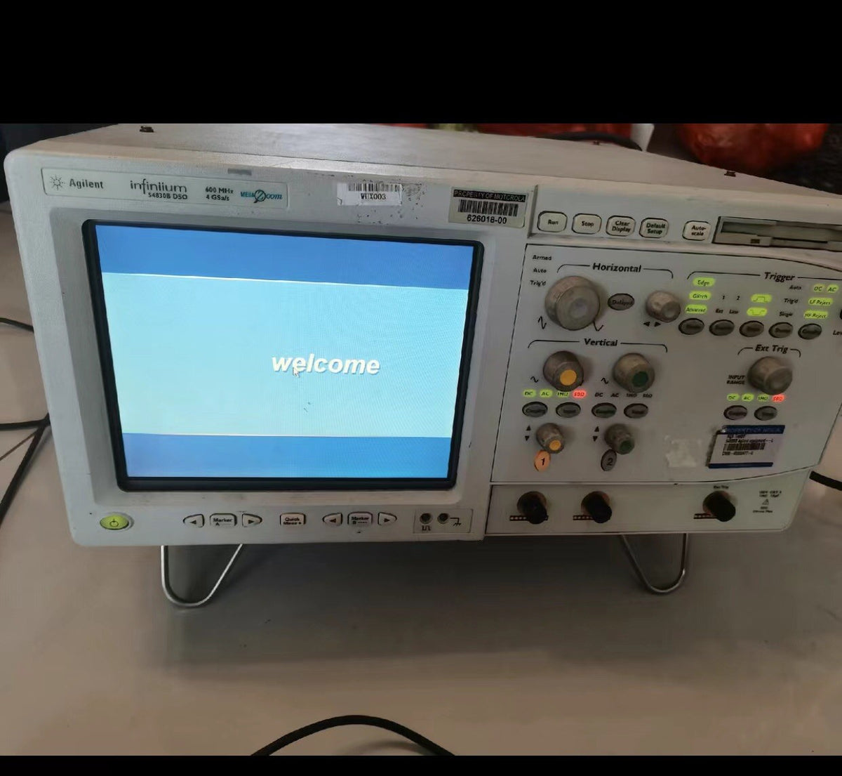Infiniium 54830B DSO 600MHz 4 GSa/s Oscilloscope Mega Zoom