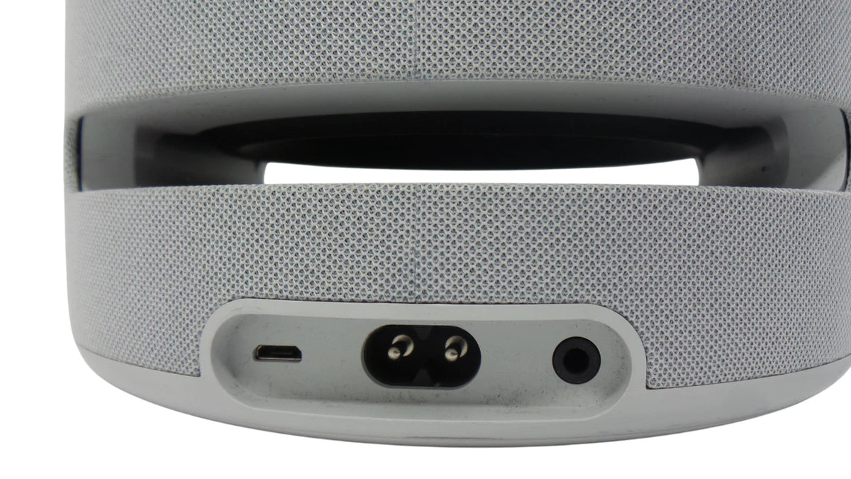 Amazon Echo Studio O2T2V3 Smart Speaker *White - Free Shipping