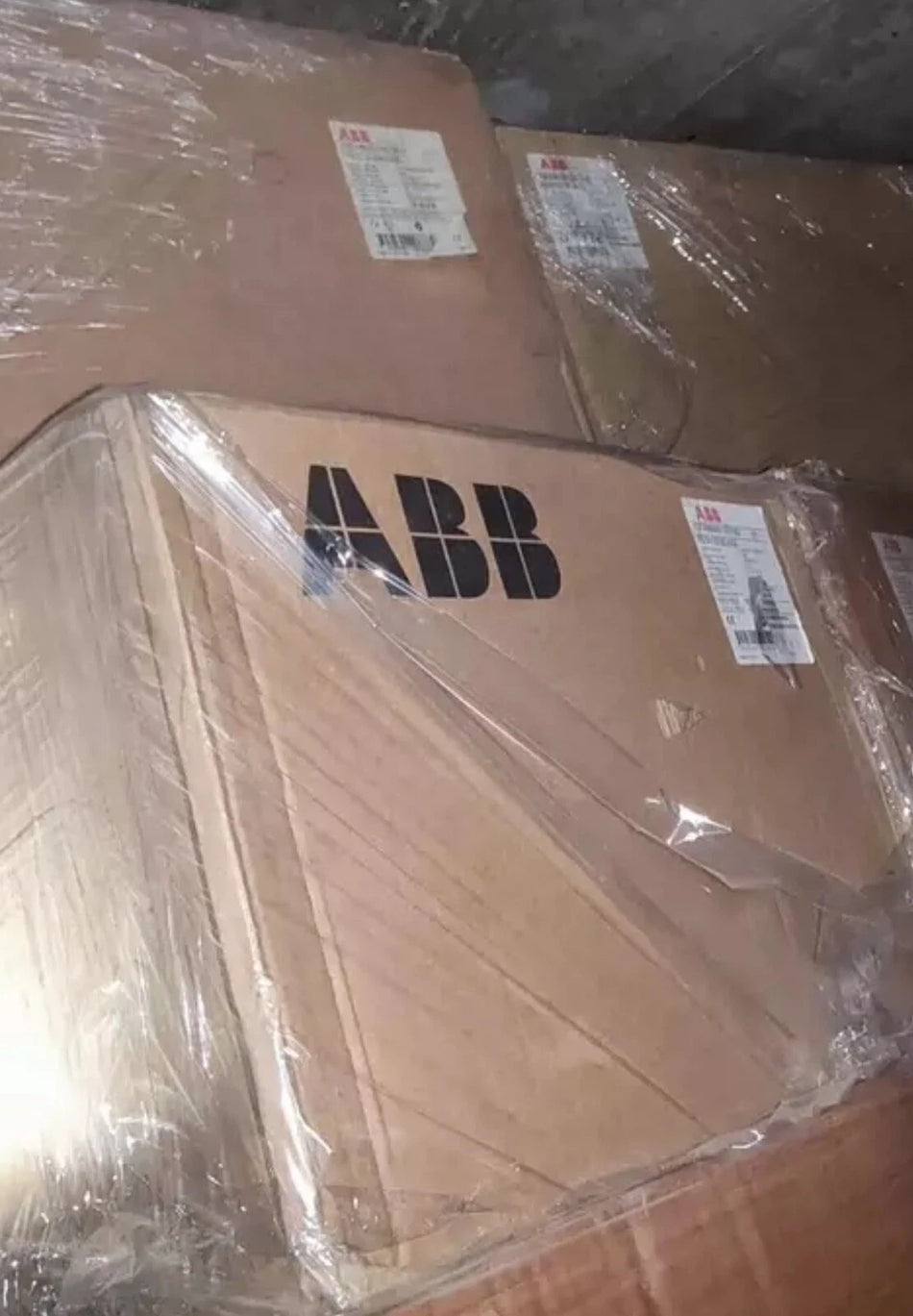 ABB 1SFA892010R1002PSS142/245-500L Contact Block for Industrial Use