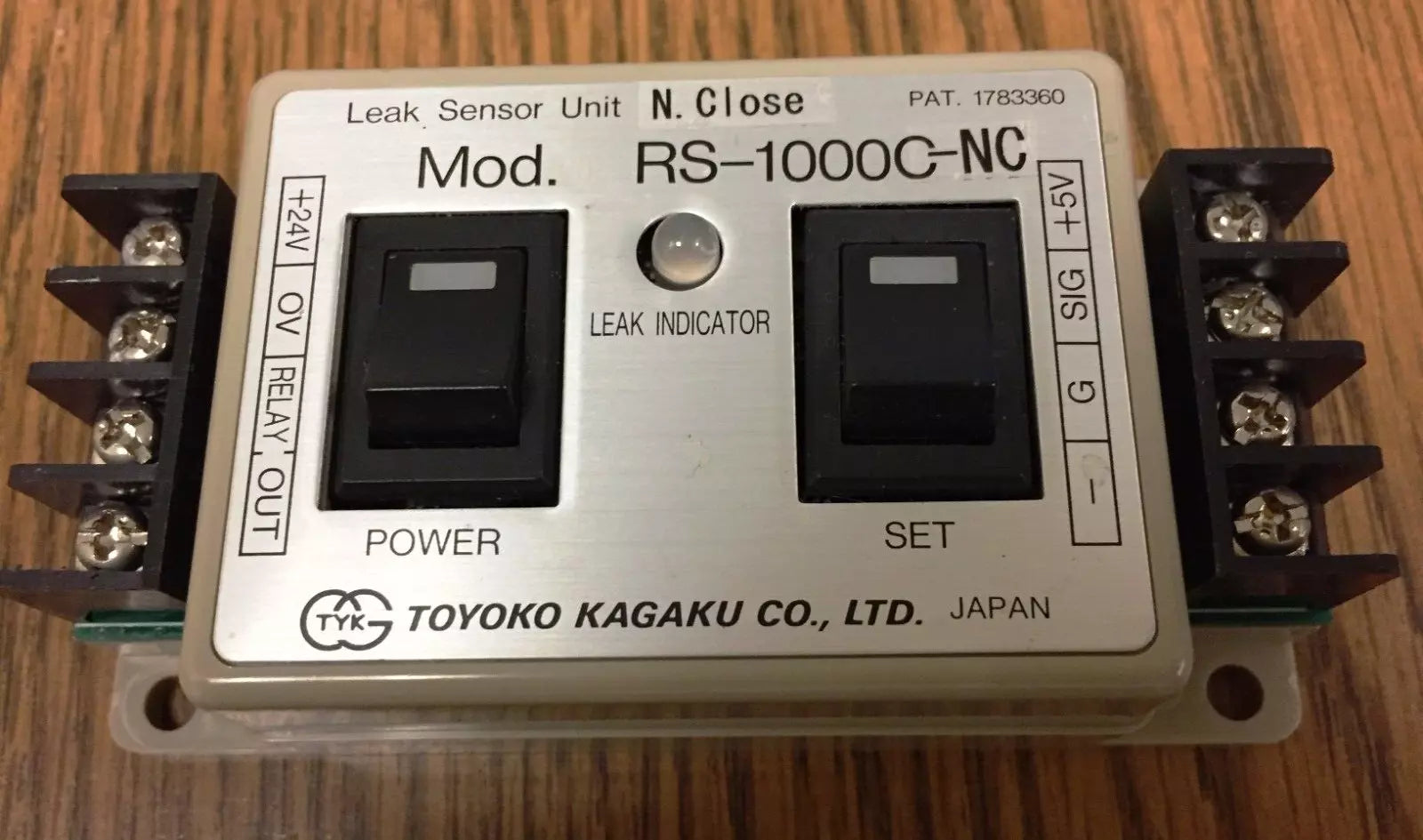 Toyoko Kagaku RS-1000C 24VDC Leak Sensor Unit