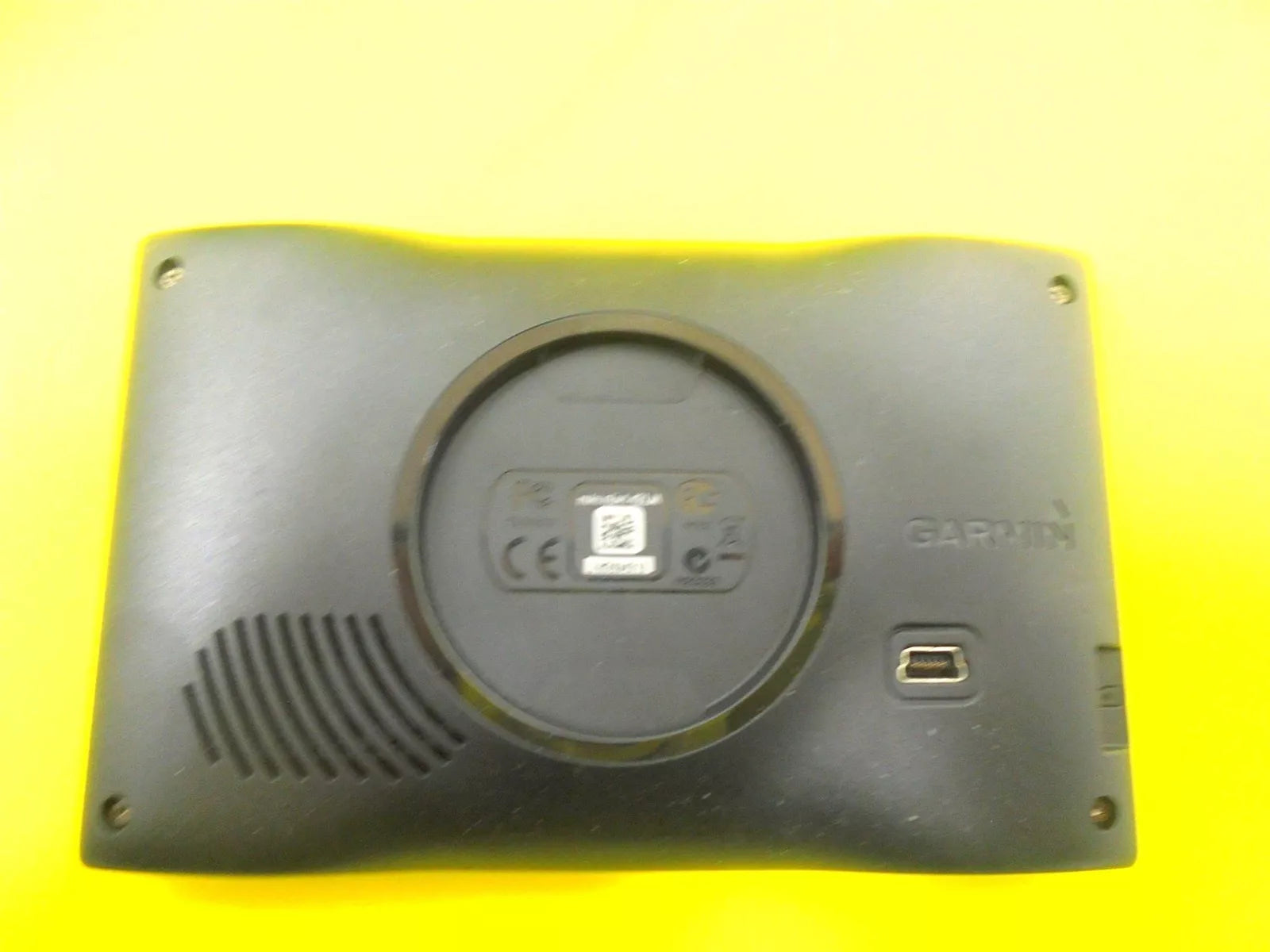 Garmin Nuvi 42 LM GPS Navigator with Lifetime Map Updates