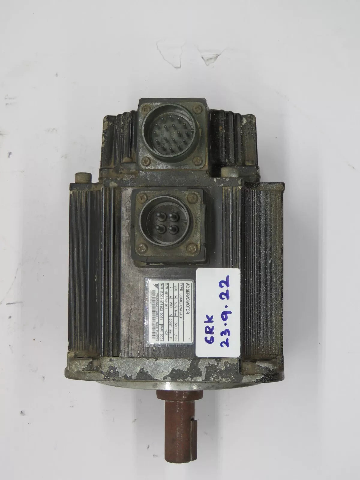 Yaskawa SGMG-09A2AB Servo Motor Synchronous AC 5.39 NM 1500 RPM