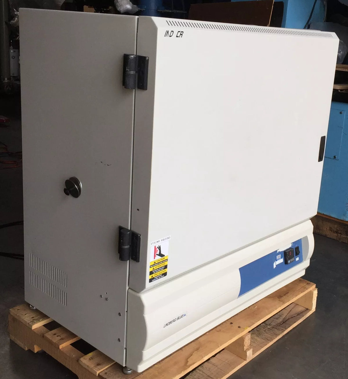 Linberg/Blue M MO1440A-1 Mechanical Convection Oven 40˚C - 300˚C, Ivory Color