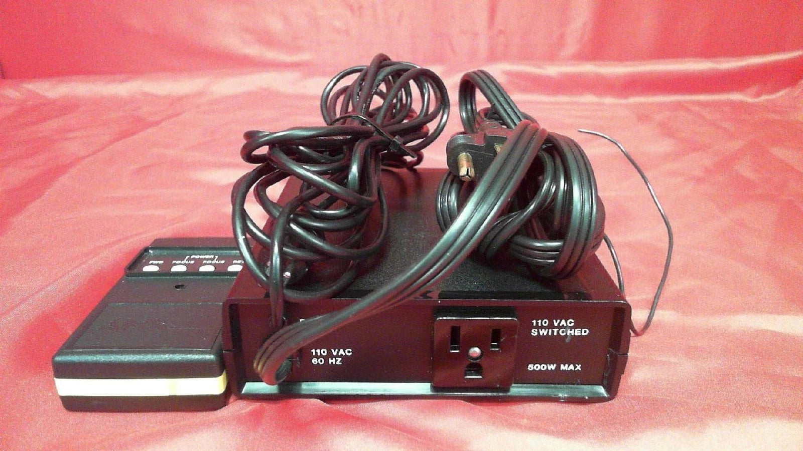 Kodak Ektagraphic III AMT Slide Projector with Remote & Wireless Control