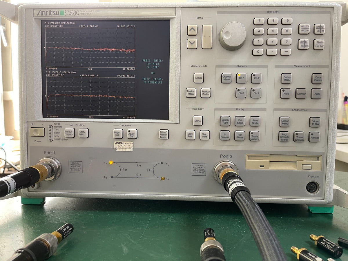 Anritsu 37269C 40MHz to 40GHz Vector Network Analyzer w/ Opt.2A