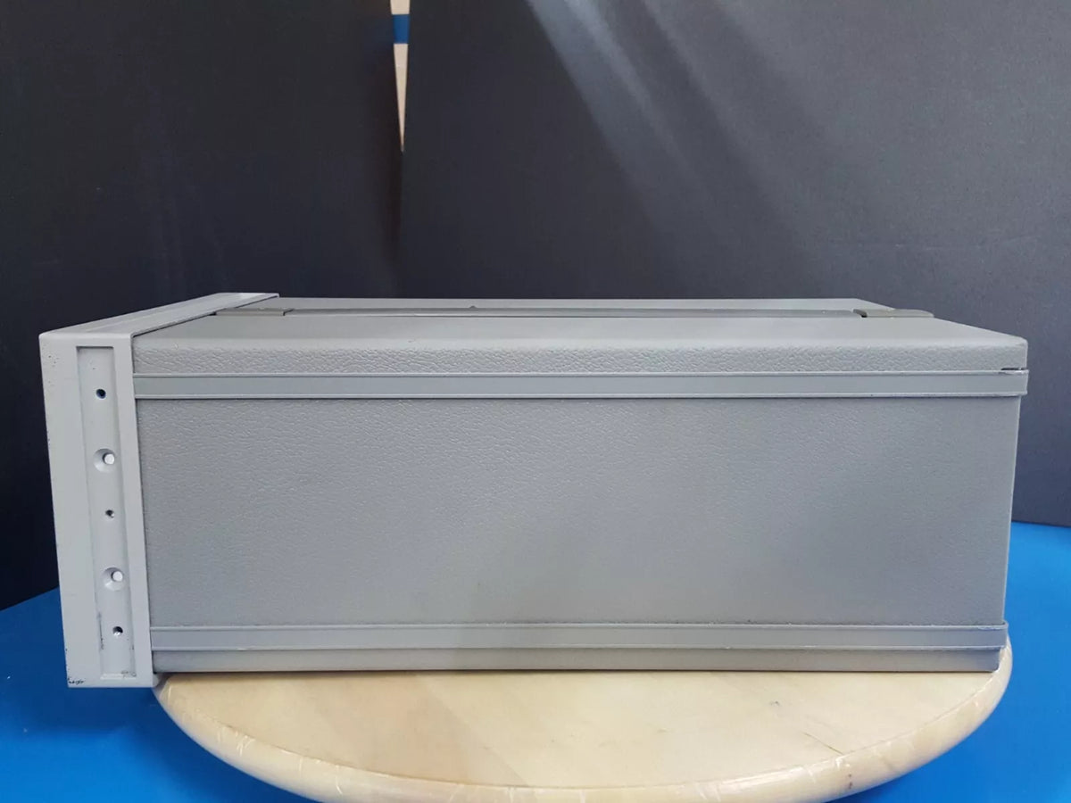 HP 86060B Lightwave Switch with Opt. 001 017 051 109 206 (9194)