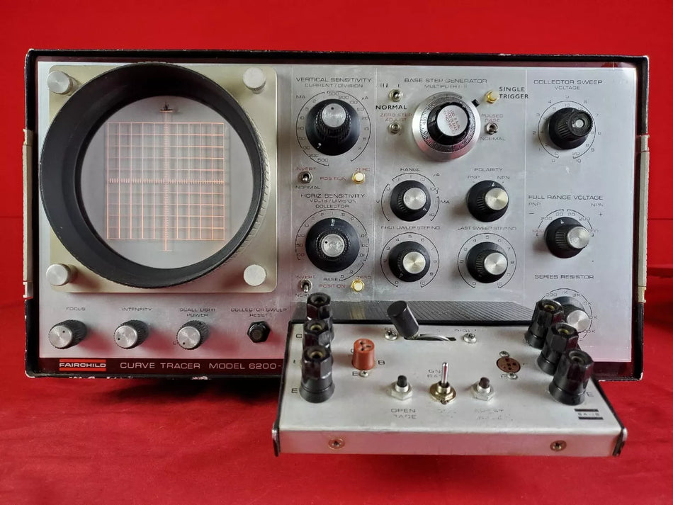 Fairchild 6200B 696 Curve tracer
