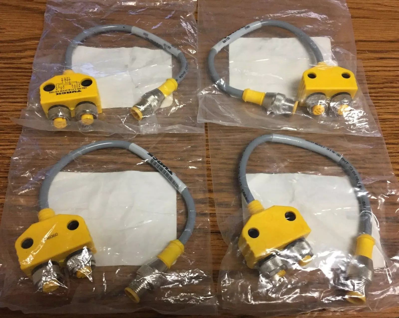 Turck VB2-RS 4.4T-0.2/2FKM 4/S1569 U29790 VB2 Molded Twin Junction Cordset