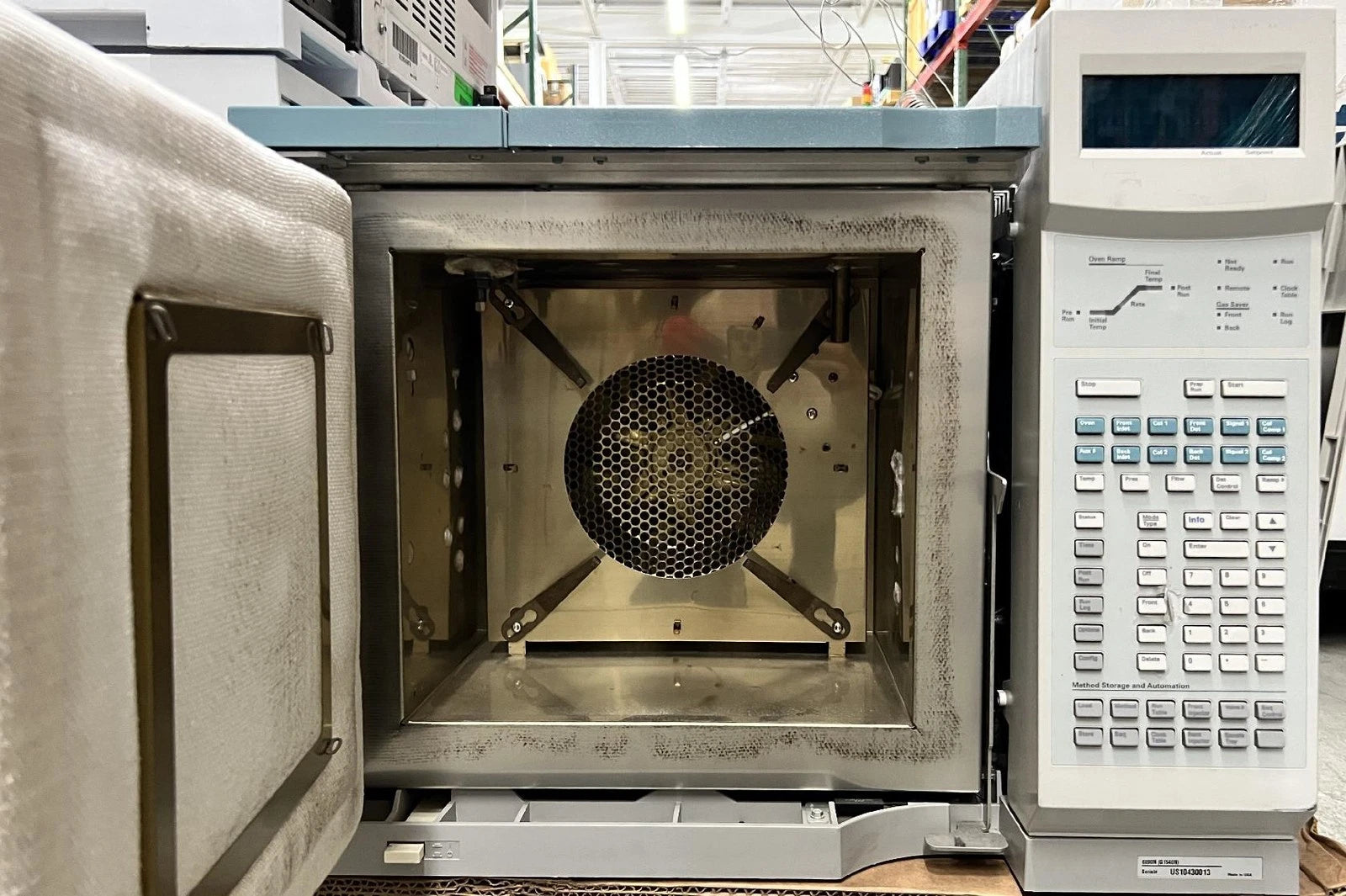 Agilent 6890N US10430013 Gas Chromatograph