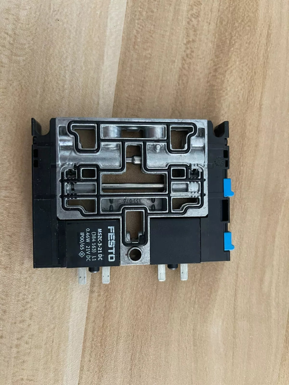 1PC Festo CPV10-M1H-5JS-M7 161415 Solenoid Valve