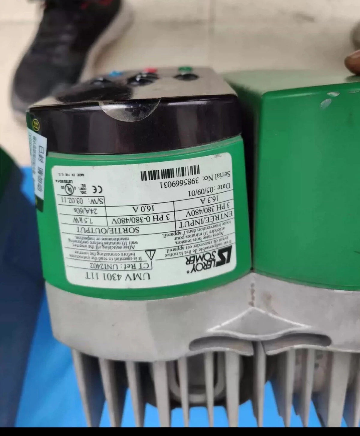 Control Techniques UMV4301: Variable Frequency Drive for Precise Motor Control