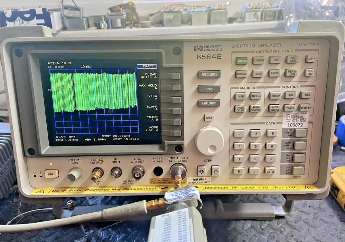 HP Agilent 8564E/EC 20Hz-40GHz with Color LCD, Opt. 6, 7, Calibrated